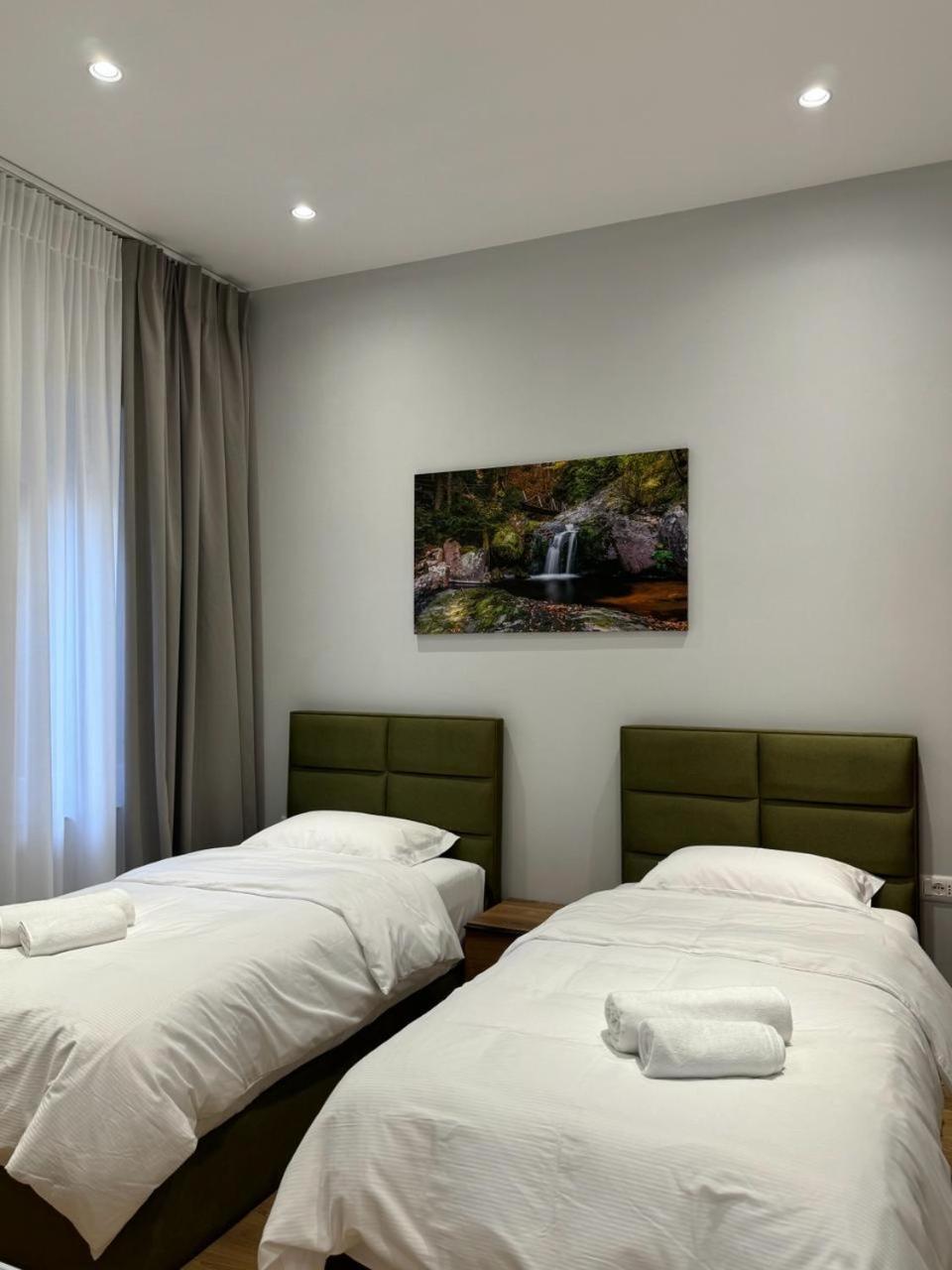 Vila Panto Tirana Bagian luar foto