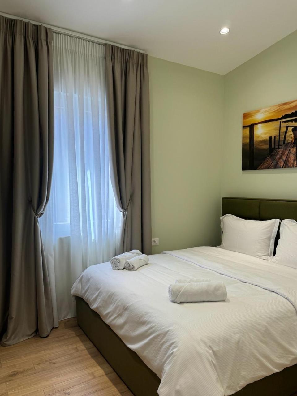Vila Panto Tirana Bagian luar foto